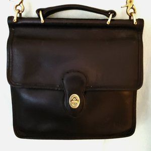 Coach Vintage Messenger Bag in Black
